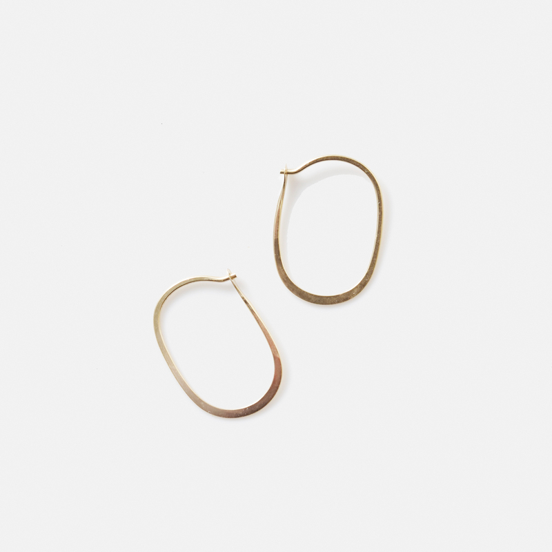 Melissa Joy Manning(メリッサ・ジョイ・マニング)14kt オーバル フープ ピアス“Oval Hoops Small” p-o-01